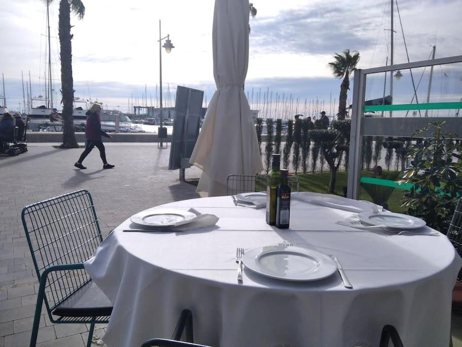 Apto Con Terraza Y 2 Dormitorios. 600 Megas Wifi. Santa Pola Exteriör bild