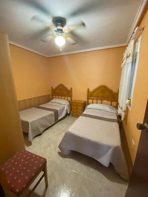 Apto Con Terraza Y 2 Dormitorios. 600 Megas Wifi. Santa Pola Exteriör bild