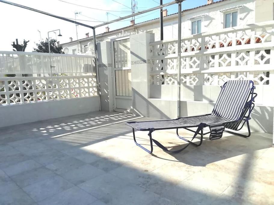 Apto Con Terraza Y 2 Dormitorios. 600 Megas Wifi. Santa Pola Exteriör bild
