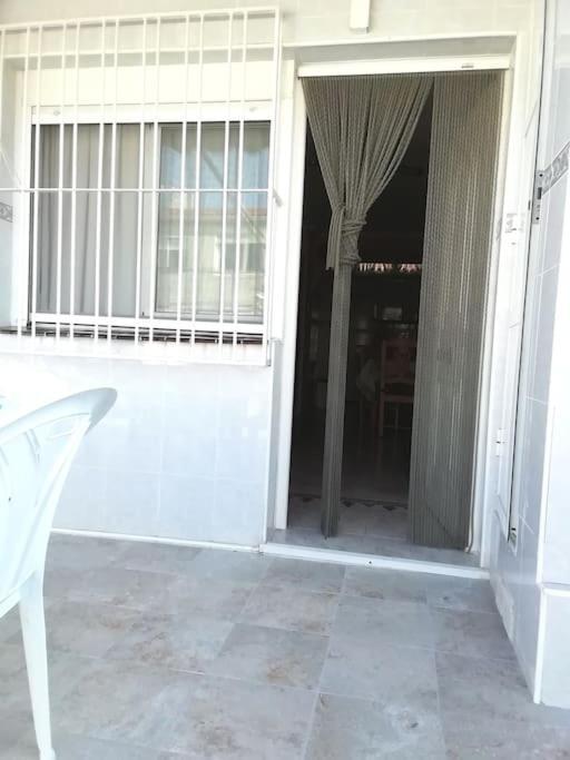 Apto Con Terraza Y 2 Dormitorios. 600 Megas Wifi. Santa Pola Exteriör bild